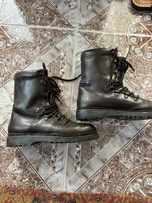 Set haine militare și bocanci