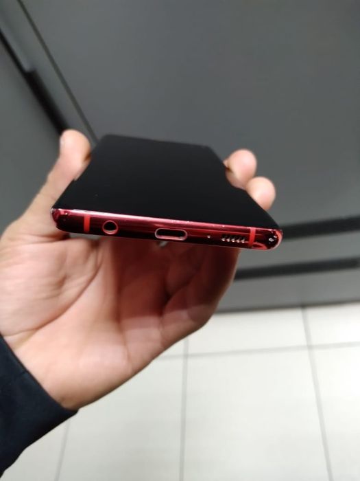 Самсунг s10 plus