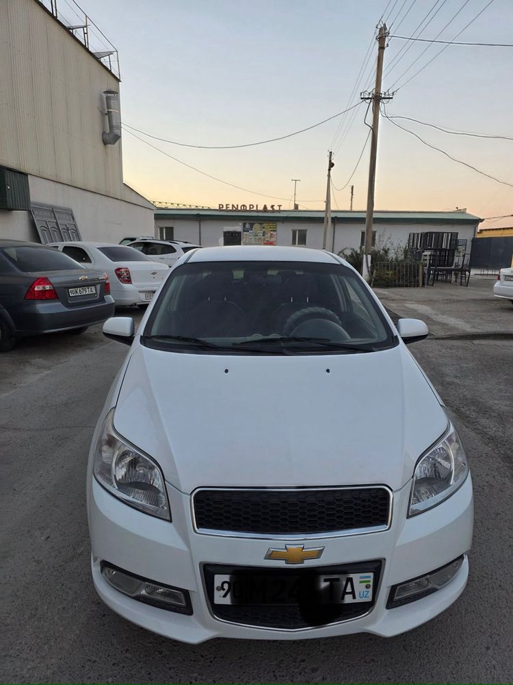 Chevrolet nexia 3