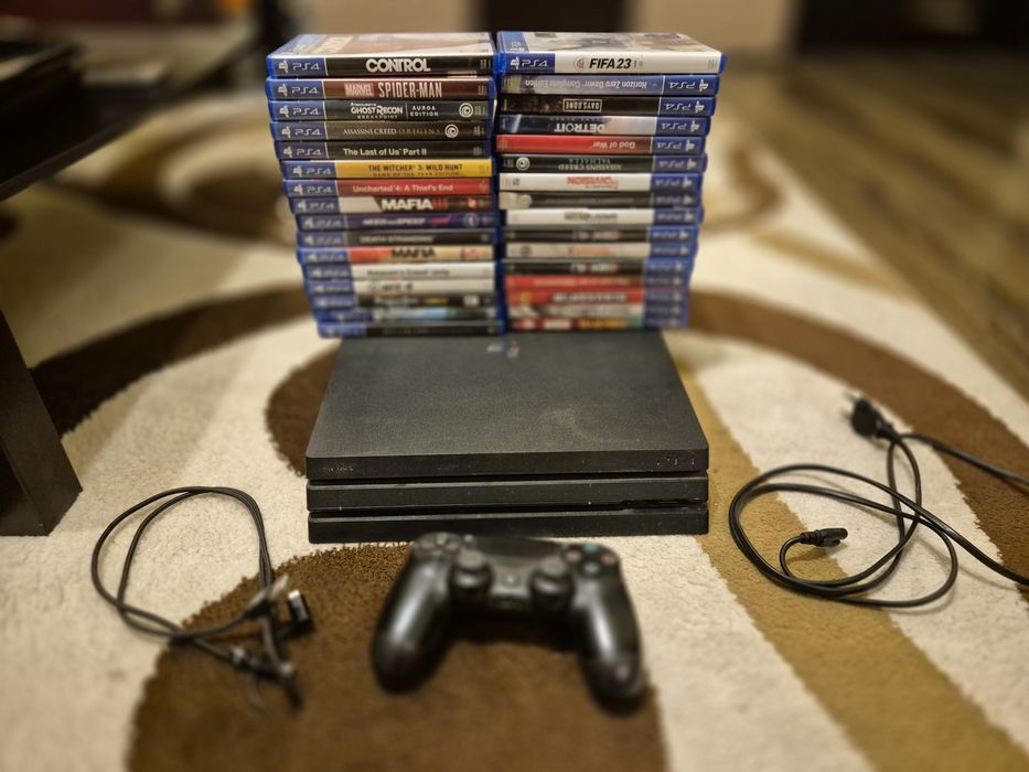 Ps4_pro_1Tb + 32 games