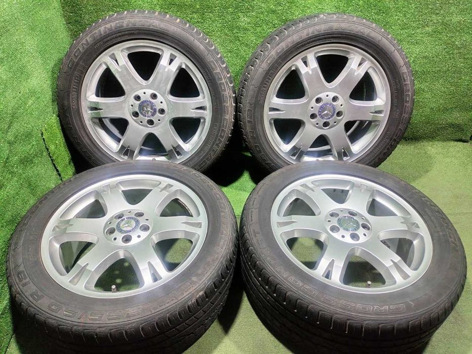 Продам Оригинальные Диск с шинами Mercedes Benz ML164 размер 255/50R19