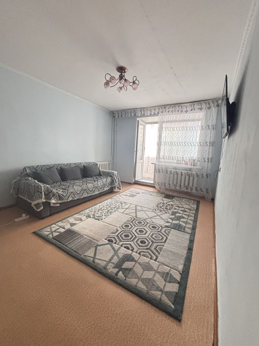 Светлая 3-комнатная квартира с ремонтом и удобным расположением