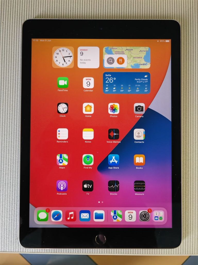 iPad Pro А1674 (9.7-inch), 128GB, Wi‑Fi + Cellular