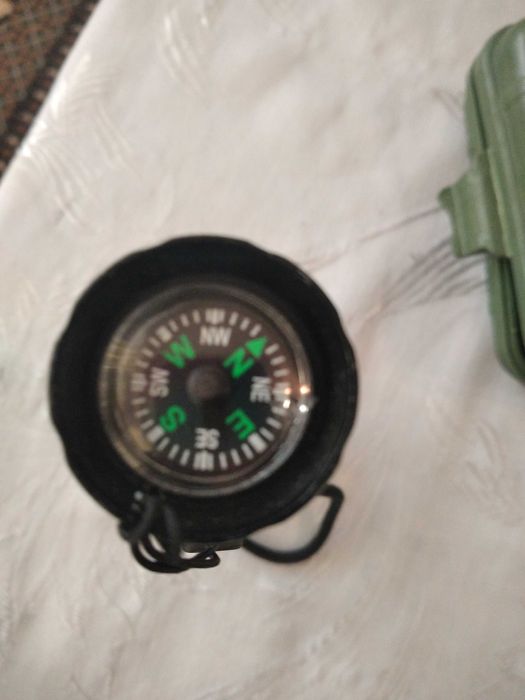 Лед фенерче със зарядно