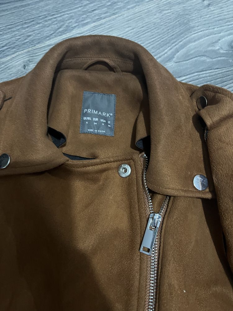 geaca primark marimea xs