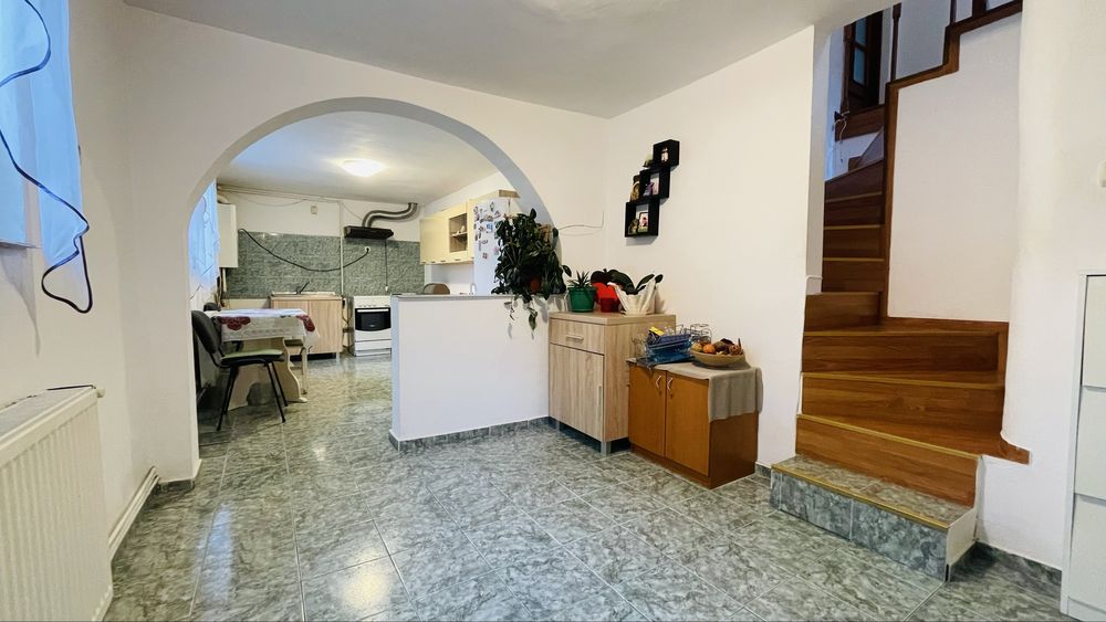 Casa de închiriat