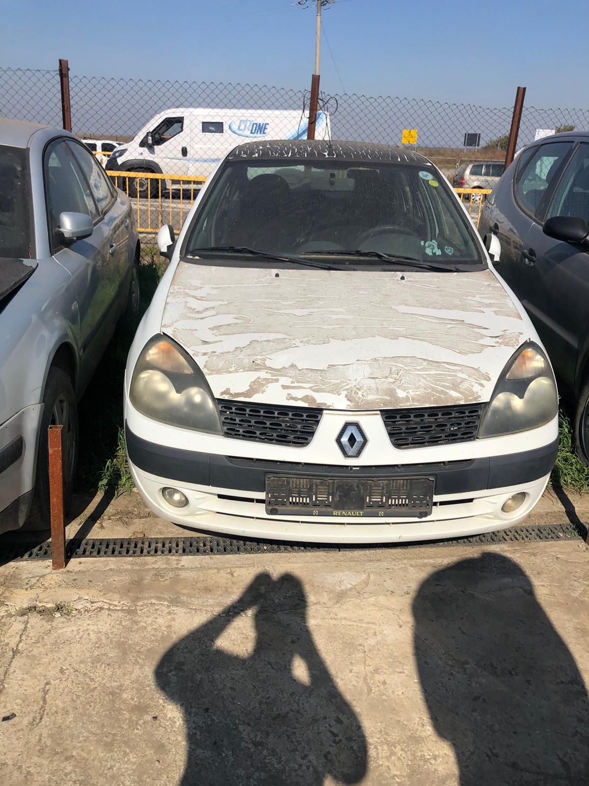 Dezmembrez Renault Clio Symbol 1.5 Dci