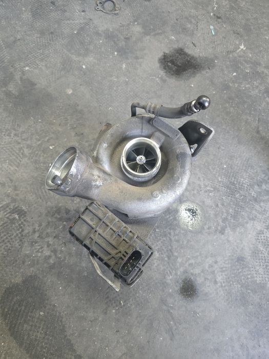 Турбо за бмв е60 е61 530д 231к  235к