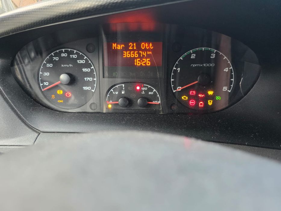 Iveco Daily 70c17 !! 2014 !! Cason 6 metri !! IMPECABILA !!