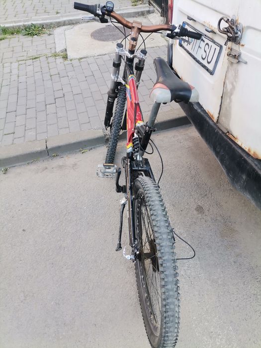 Bicicleta MTB DHS suspensie 21 viteze, perfect funcțională, roti 26,