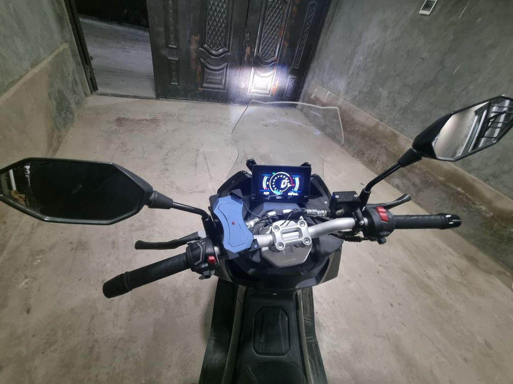 Moto,Skuter Yangi