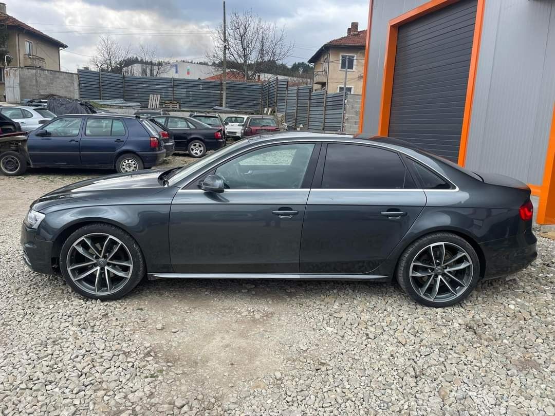 Audi a4 b8.5 2.0 177hp 3xSline automat на части