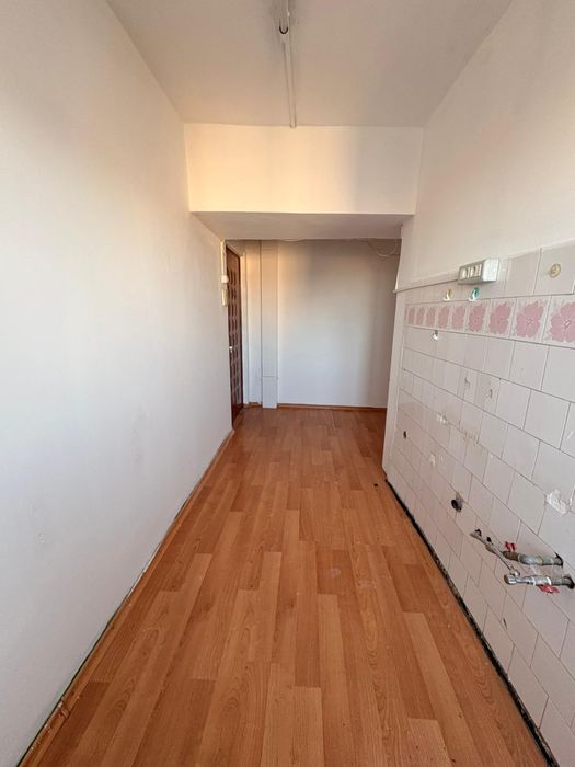Vând apartament cu 2 camere