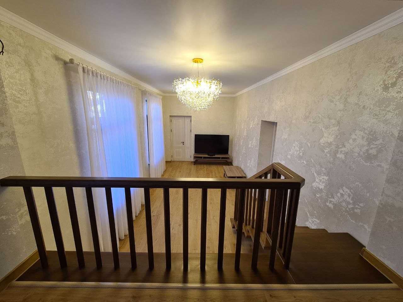 Продается 1 этажный дом (Новомосковская - Аккурганская) 200 кв.м