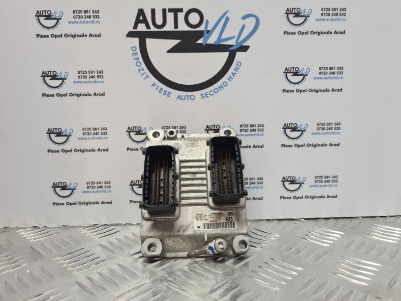 Calculator motor ECU Opel Corsa C 1.2i 55 kw 75 cp Z12XE