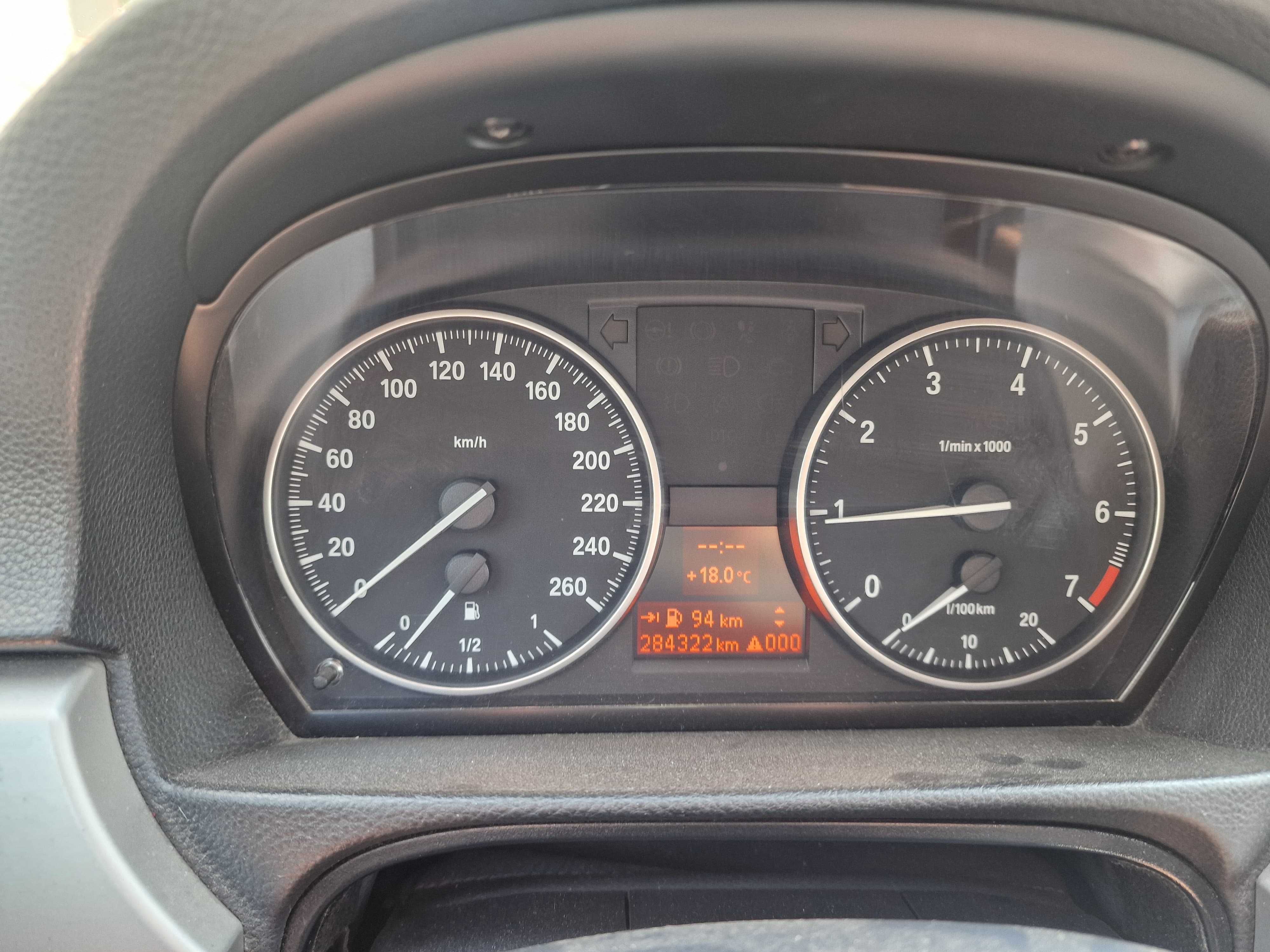 BMW Seria 3 2.0 Benzina Usor avariat
