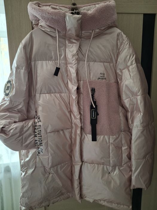 Продам зимнюю куртку