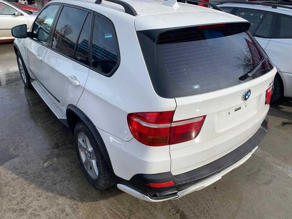 Dezmembrez bmw x5 e70 non-facelift/bara fata pachet aero/capota x5/