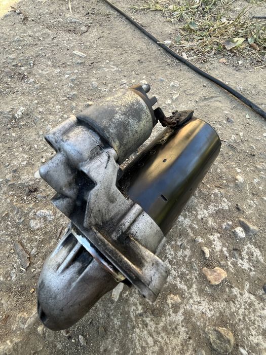 Стартер БМВ Х5 Е70