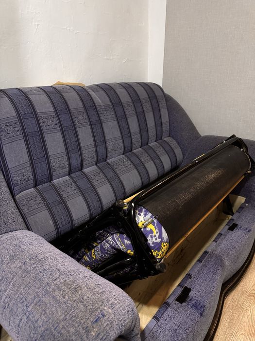 Продам диванчик