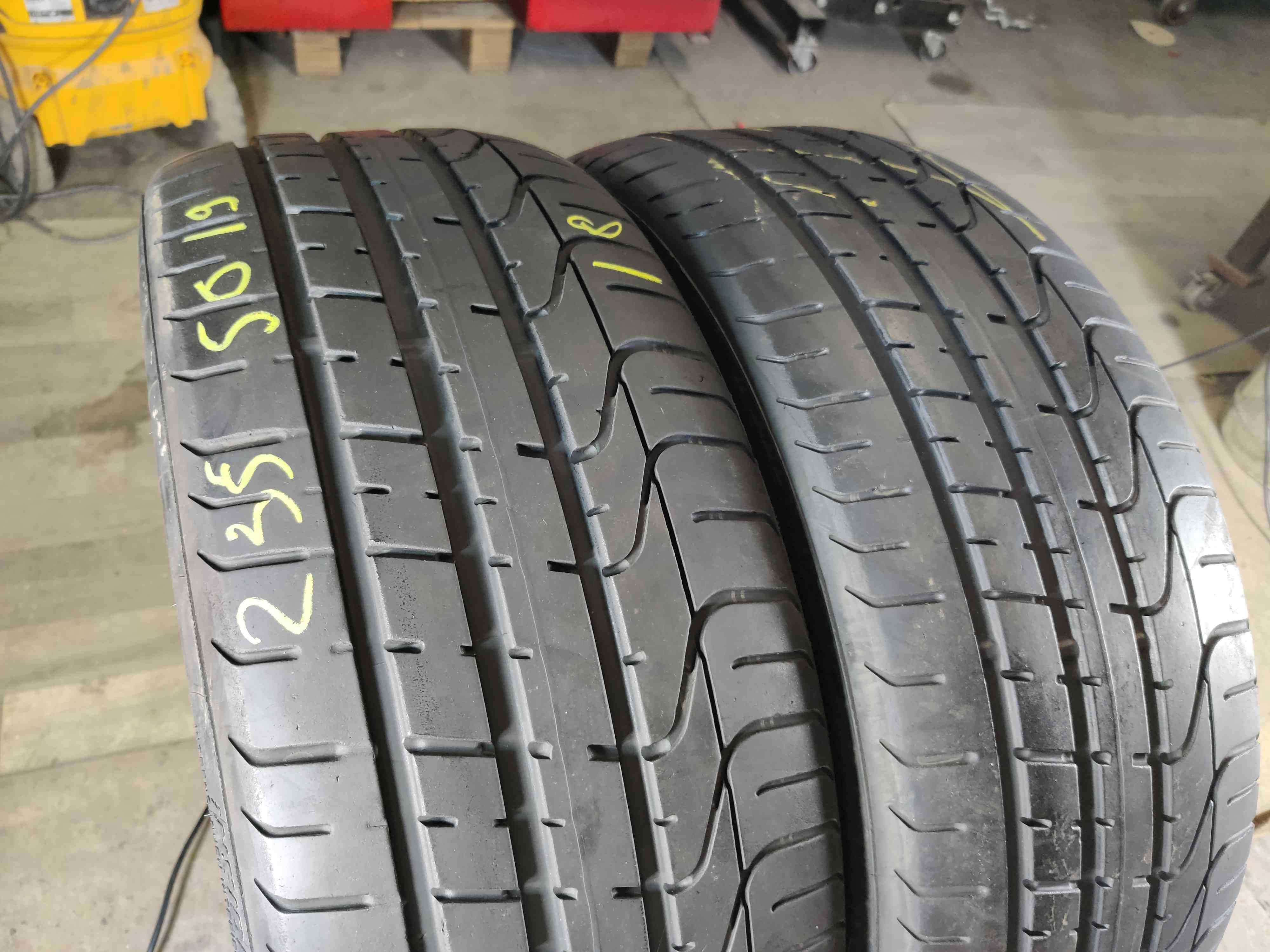 SET 2 Anvelope Vara 235/50 R19 PIRELLI P Zero 99W