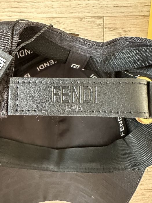 Чисто нови шапки на Fendi 2 принта