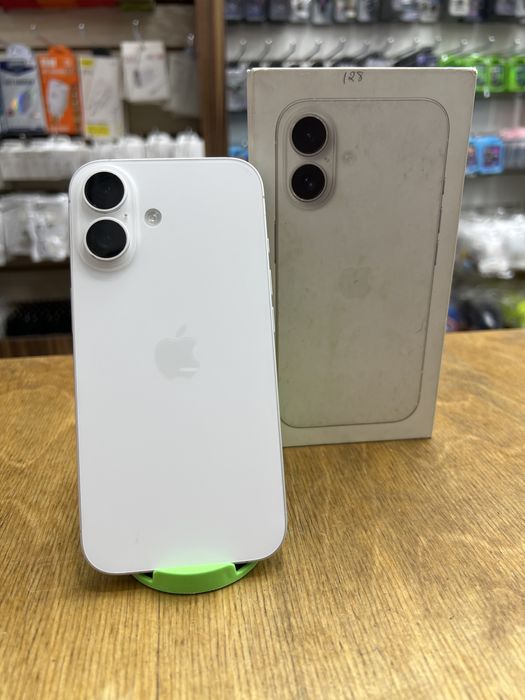 Iphone 16.  Original 128 gb