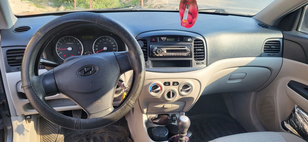 Hyundai Accent 1.4 benzina