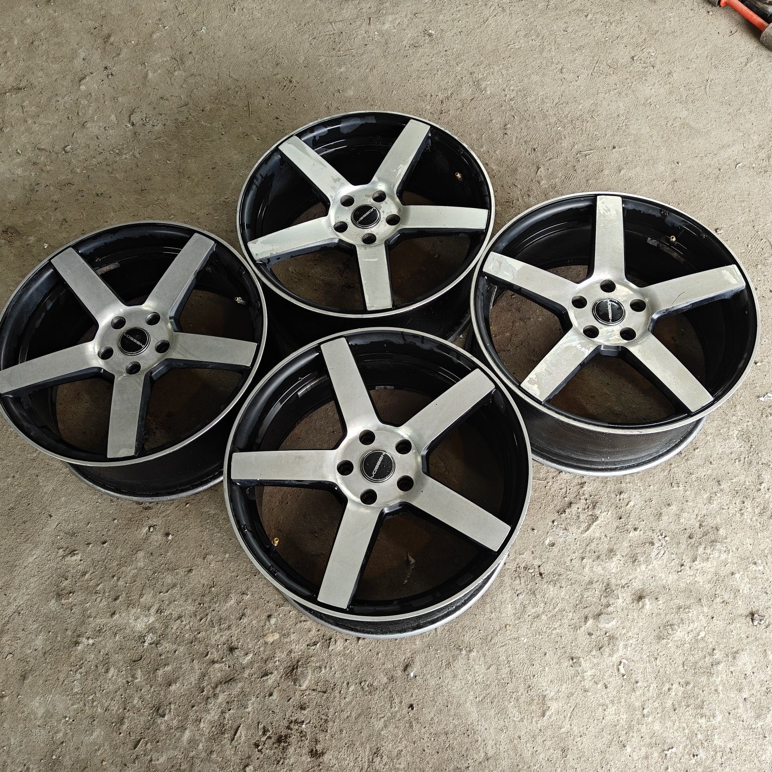 R19 PCD 5* 114,3 Комплект легкосплавных дисков