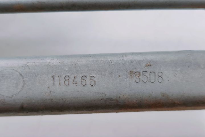 Macara  stanga spate 118466 Dacia Logan prima generatie (facelift) se