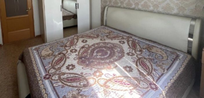 Срочно продам диван