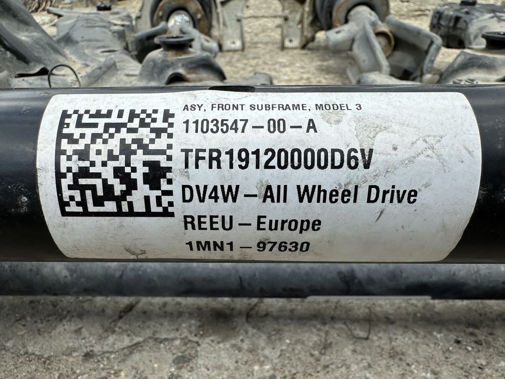 Punte fata / Planetare / Fuzete / Amortizoare Tesla Model 3