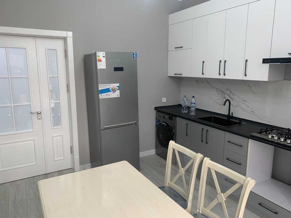 Продается 2 комнатная квартира Новостройка ЖК "VEK"  Паркентский