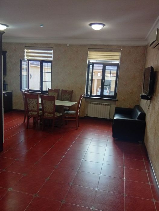 Аренда Ховли Юнусабад.Можно под офис!