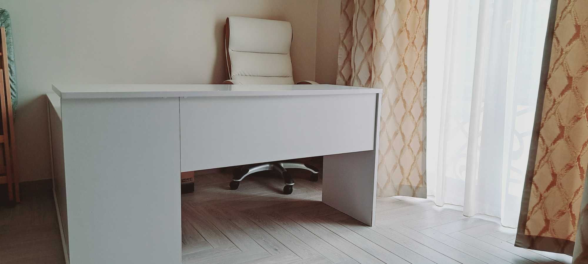 Mobilier birou in forma L  - scaun birou,  corp biblioteca