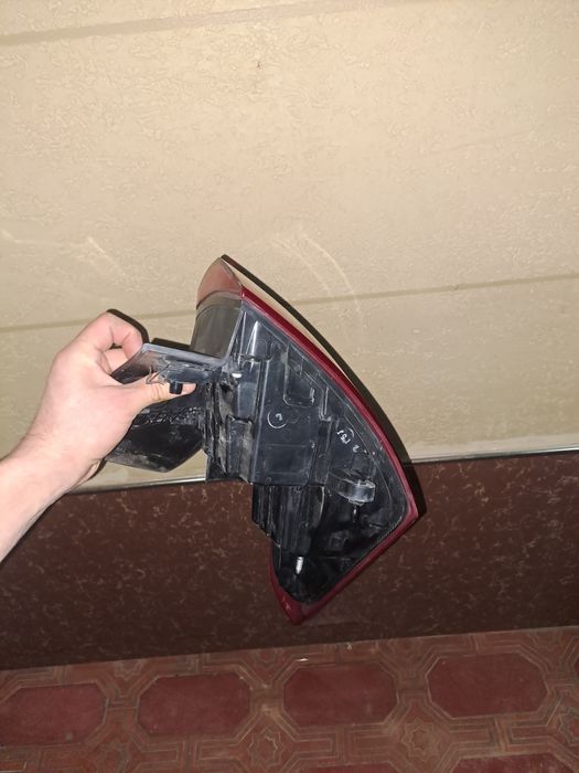 Chevrolet Equinox orqa fara