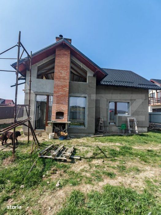 Casa de vanzare Tarlungeni – 5 camere, teren, garaj, intabulata