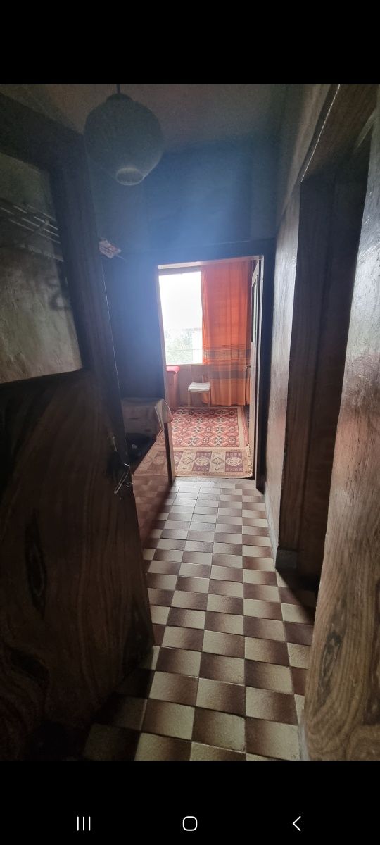 Етаж от къща над болницата