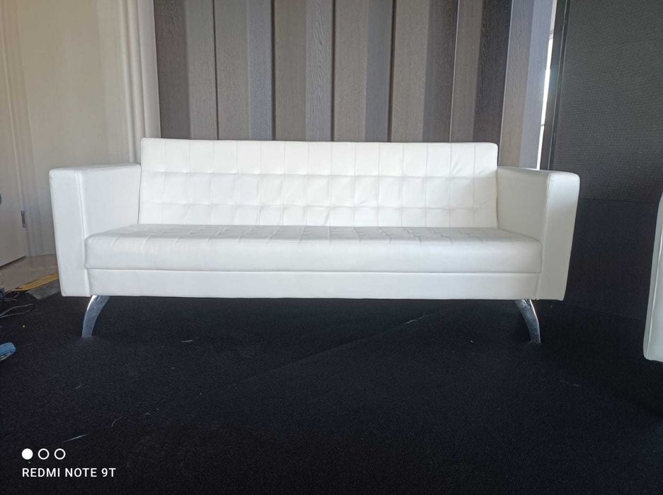 Аренда прокат Диваны, кресла, пуфы, биг Беги