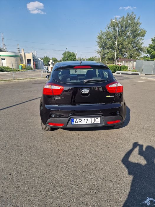Kia rio 144000 km euro 5 11 crdi  cea mai ful versiune proprietar