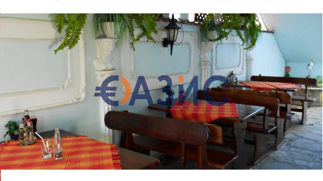 Спешно!!!Семеен хотел в гр. Приморско, 5 етажа, РЗП 780 м2, 26613082