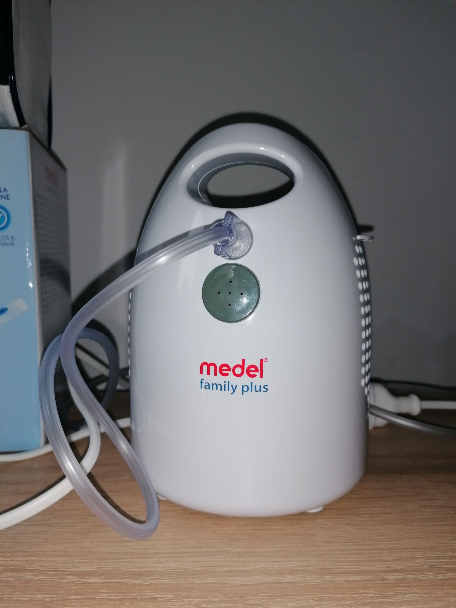 Инхалатор Medel family Plus + подарък ампули Tonimer