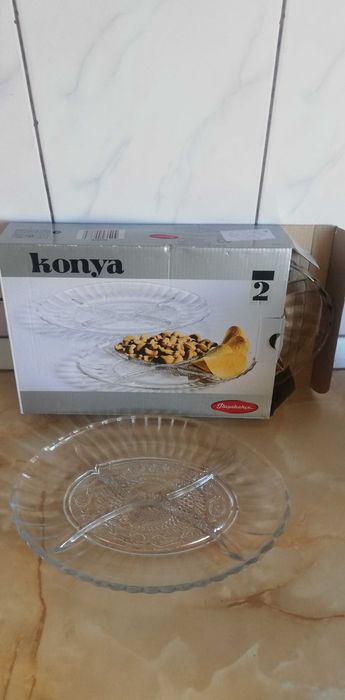 Set 2 farfurii ovale cu 4 separatoare, model Konya, Pasabahce Turcia
