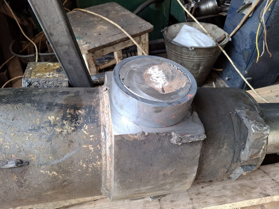 Axe bucsi pinioane piese de strung freza sudura co2ArgonReconditionare