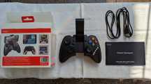Gamepad Bluetooth cu suport telefon