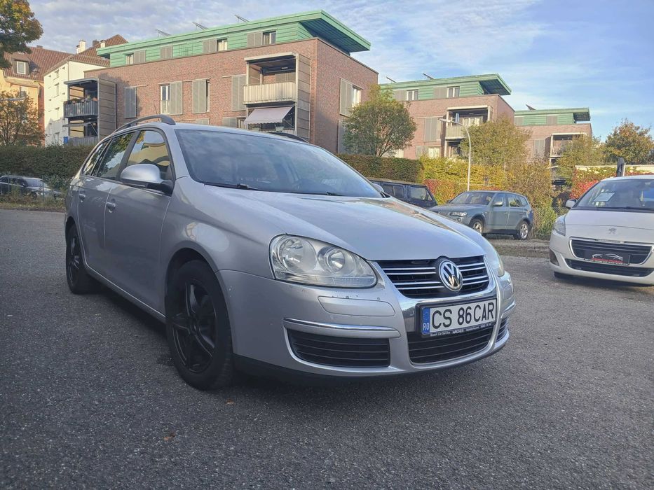 Vand sau schimb golf 5  1.9 TDI