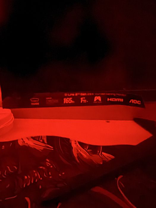 Monitor AOC 165 hz curbat 24.5