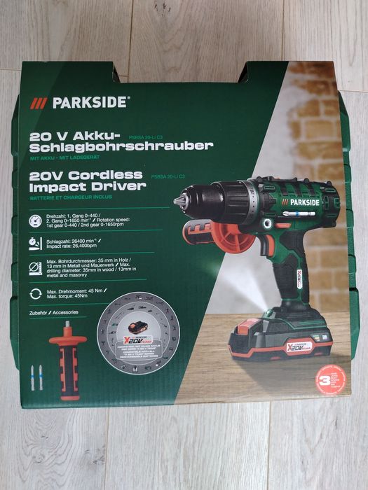 Masina de găurit și insurubat cu percuție 3in1 nouă