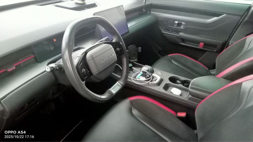 Jetaur Dashing sotiladi