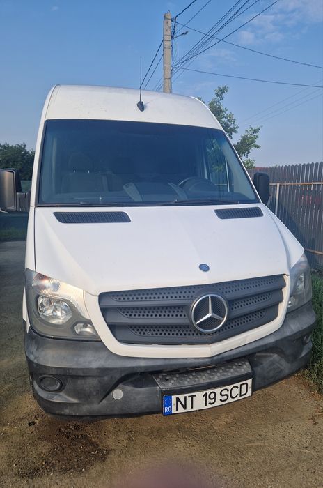 Vând Mercedes Sprinter